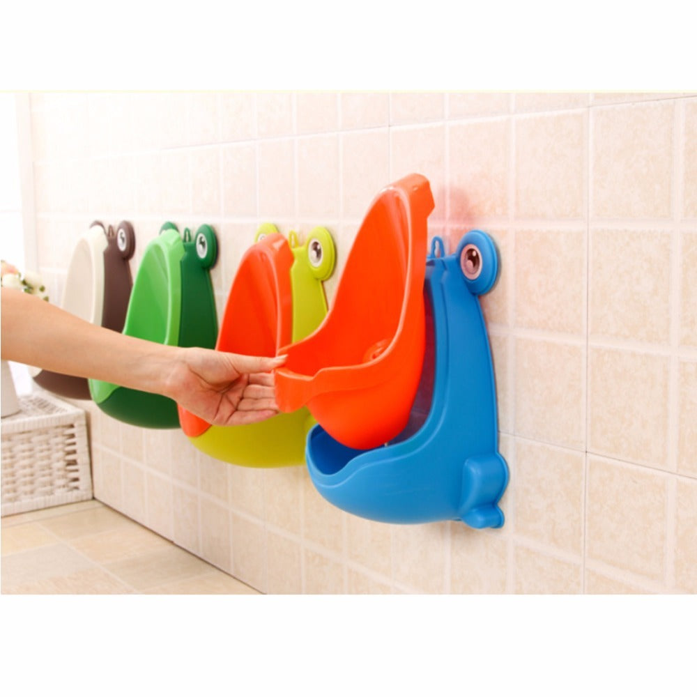 Kids’ Cartoon Frog Wall-Mounted Urinal – Toddler Potty Training